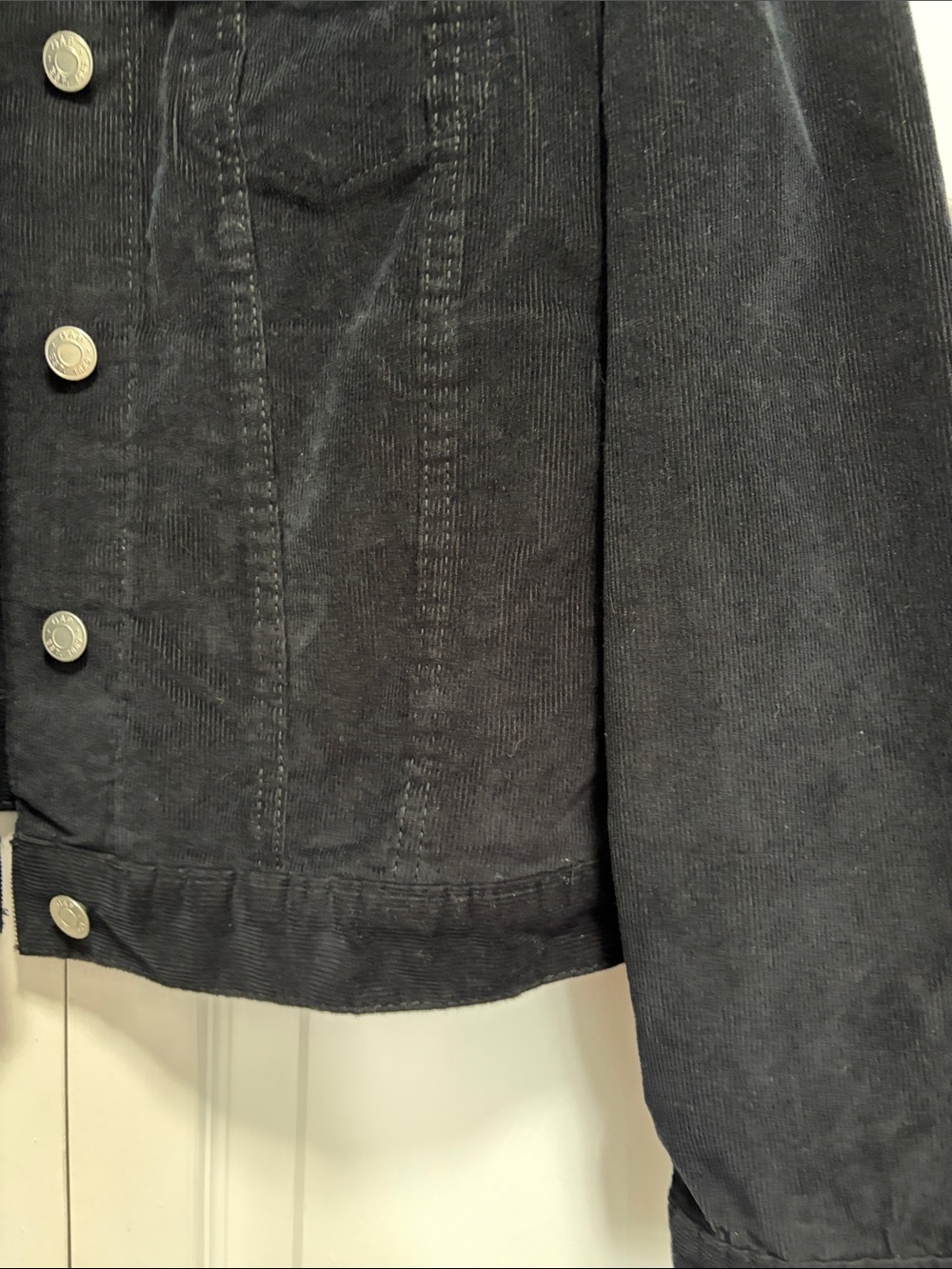 GAP Black Corduroy Trucker Jacket women’s large - Picture 5 of 11